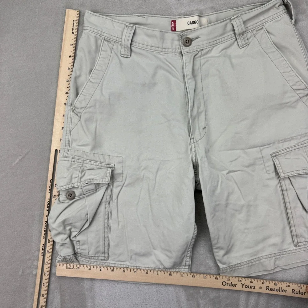 Levi's Cargo Shorts Mens 32 Beige Loose Baggy Y2K‎ 2000s Skate Workwear